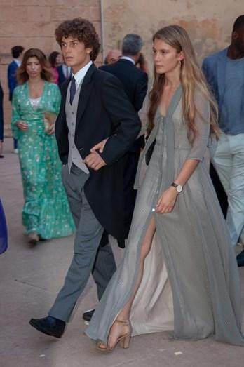 1688718280055071125.jpg 1688718280055071125.jpg